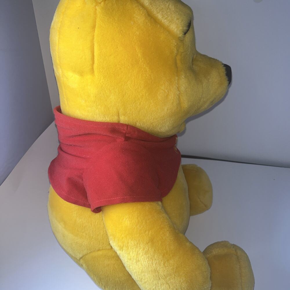 Winnie The Pooh 20" Disney XLarge Plush Bear Arco Toys Inc 1990 Vintage Mattel - Picture 6 of 10